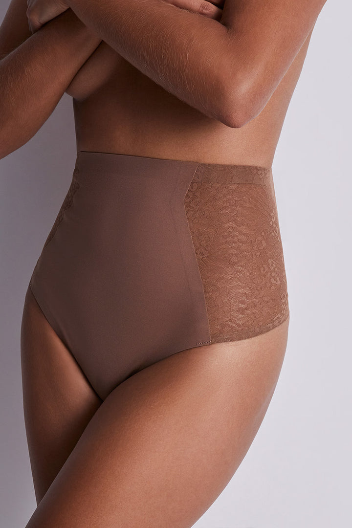Sculpt Very High-Waist Brief Cinnamon