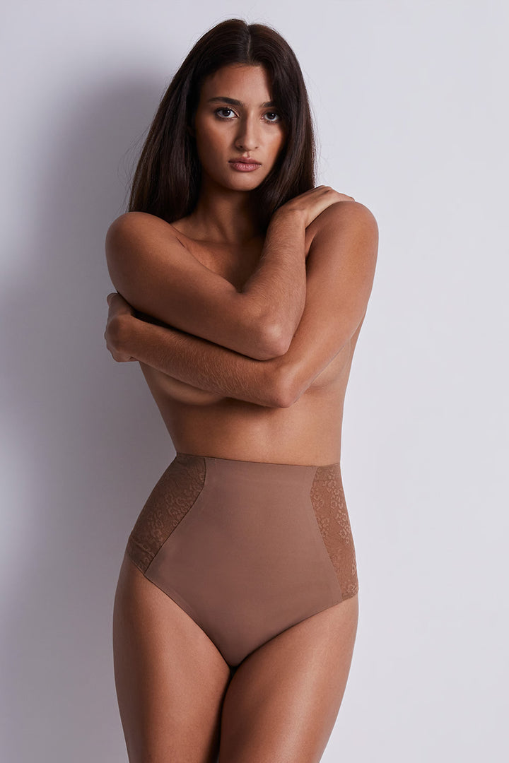 Sculpt Very High-Waist Brief Cinnamon