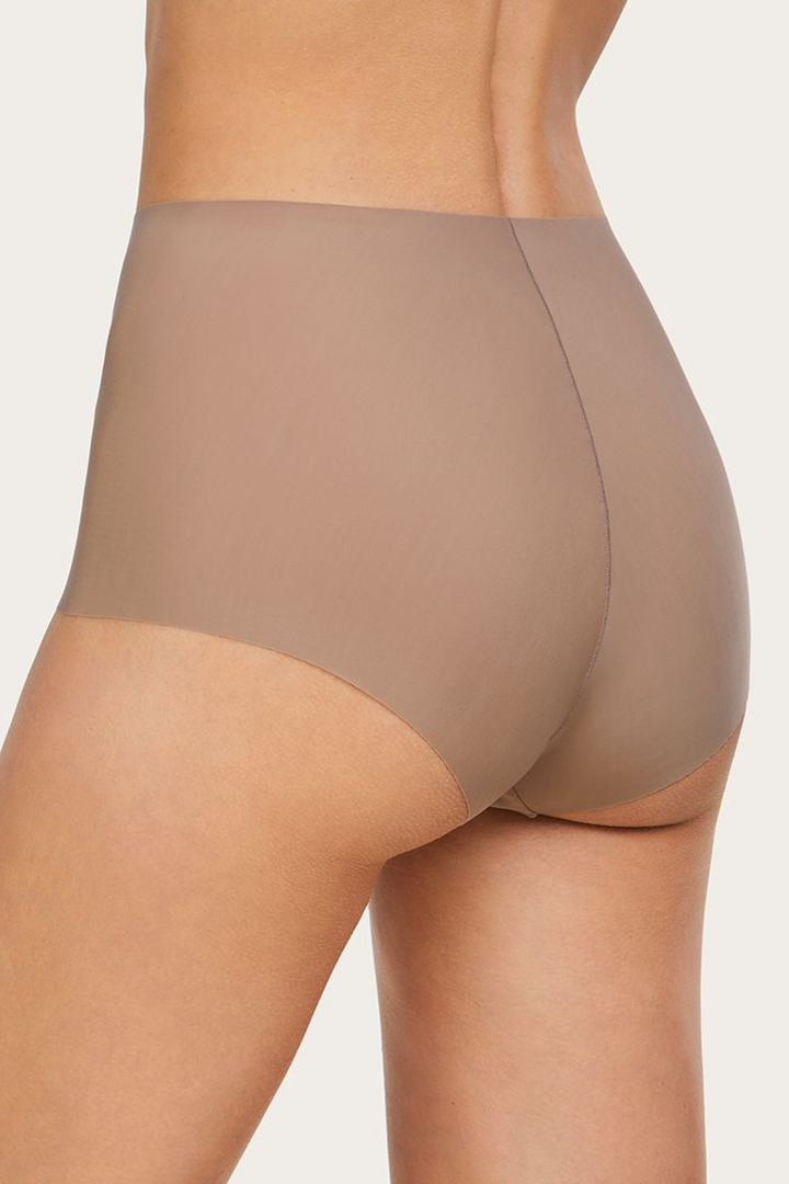 Avet Invisible Maxi Brief Praline