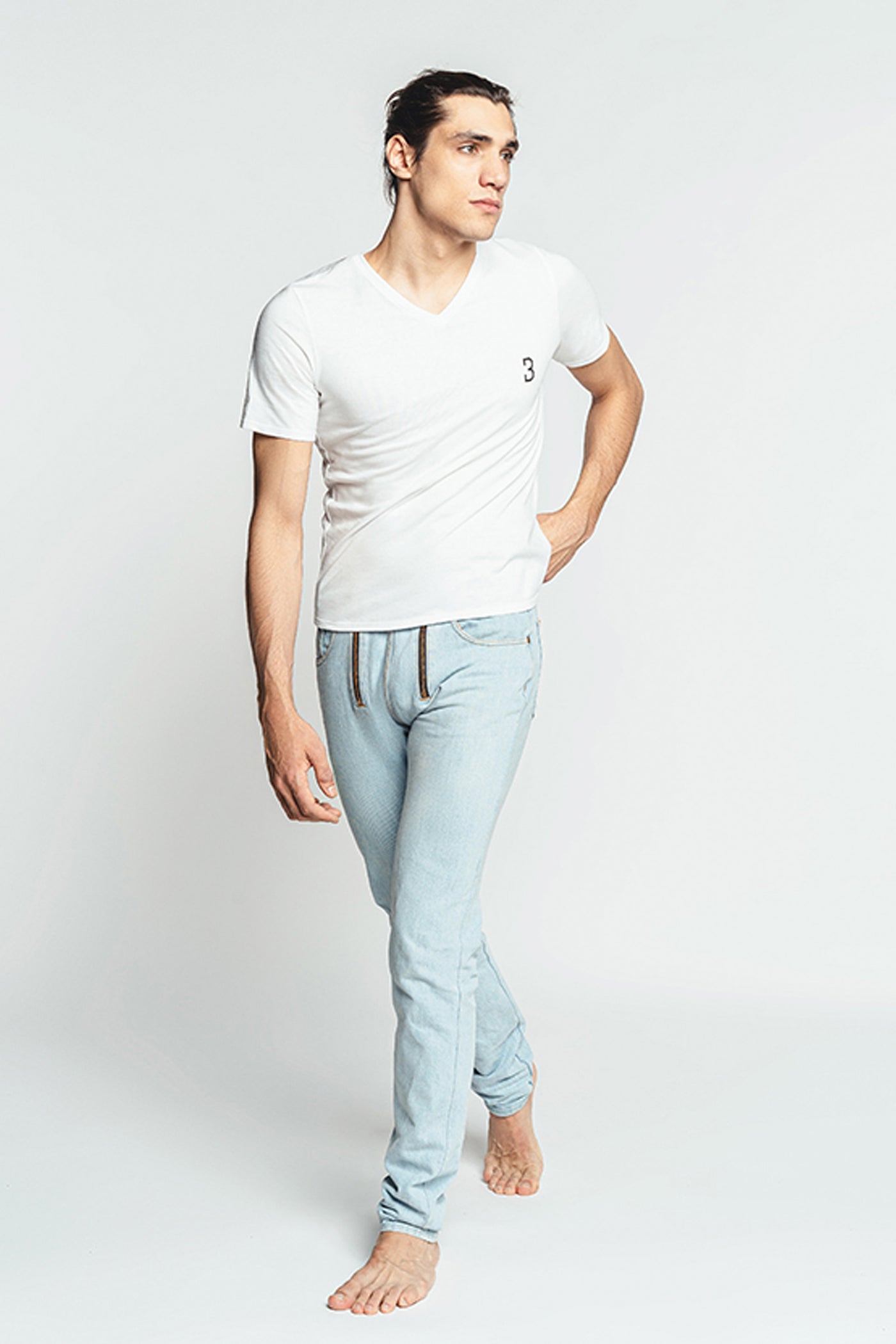 T-Shirt V-Neck Basic Range White