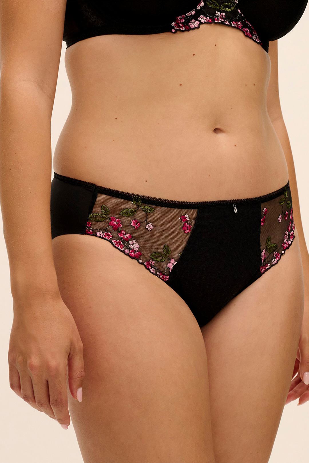 Eliyse Brief Black
