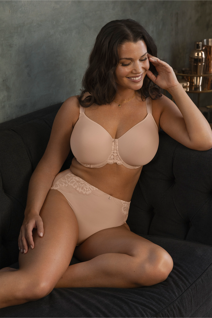 Emmaline Formpressad Bh Natural Beige