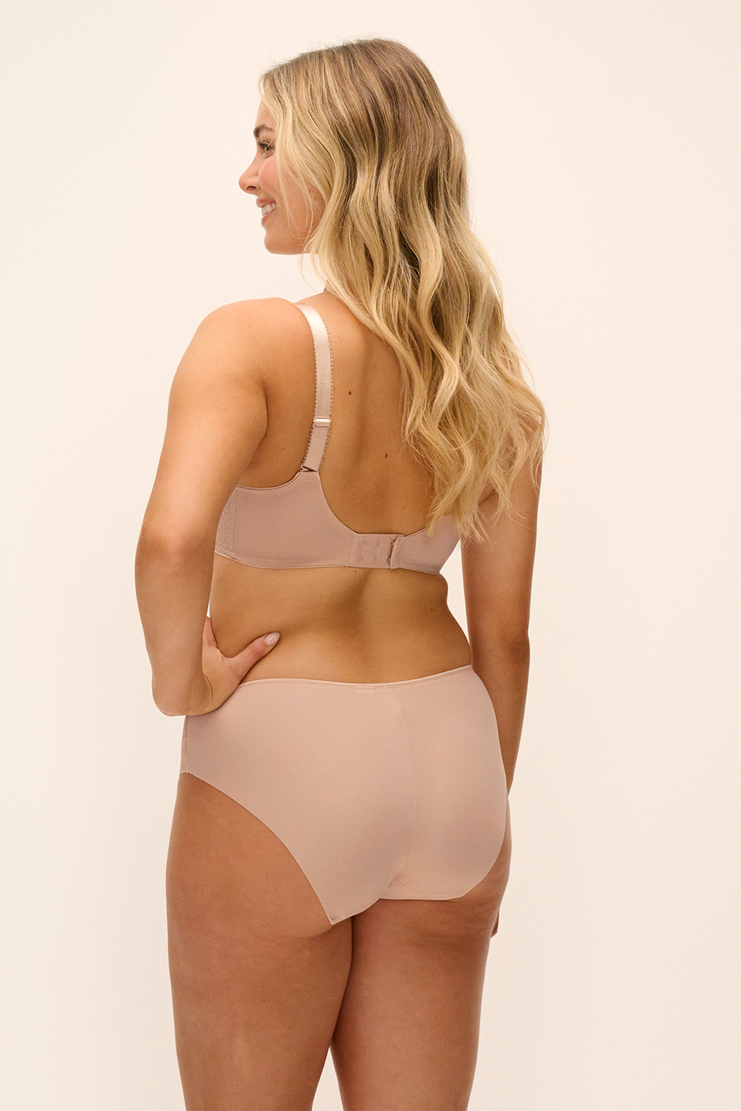 Envisage Full Cup Side Support Bra Natural Beige