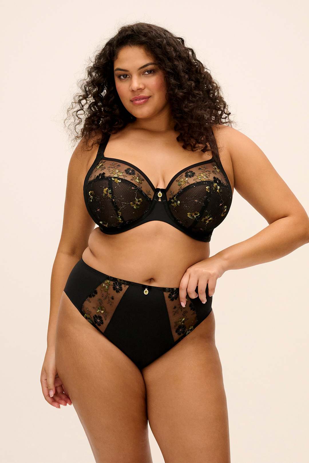 Lyriana Brief Jet