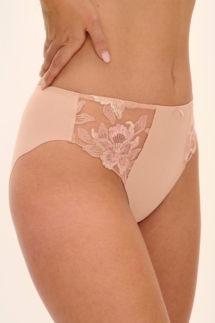 Magdalena Brief Natural Beige
