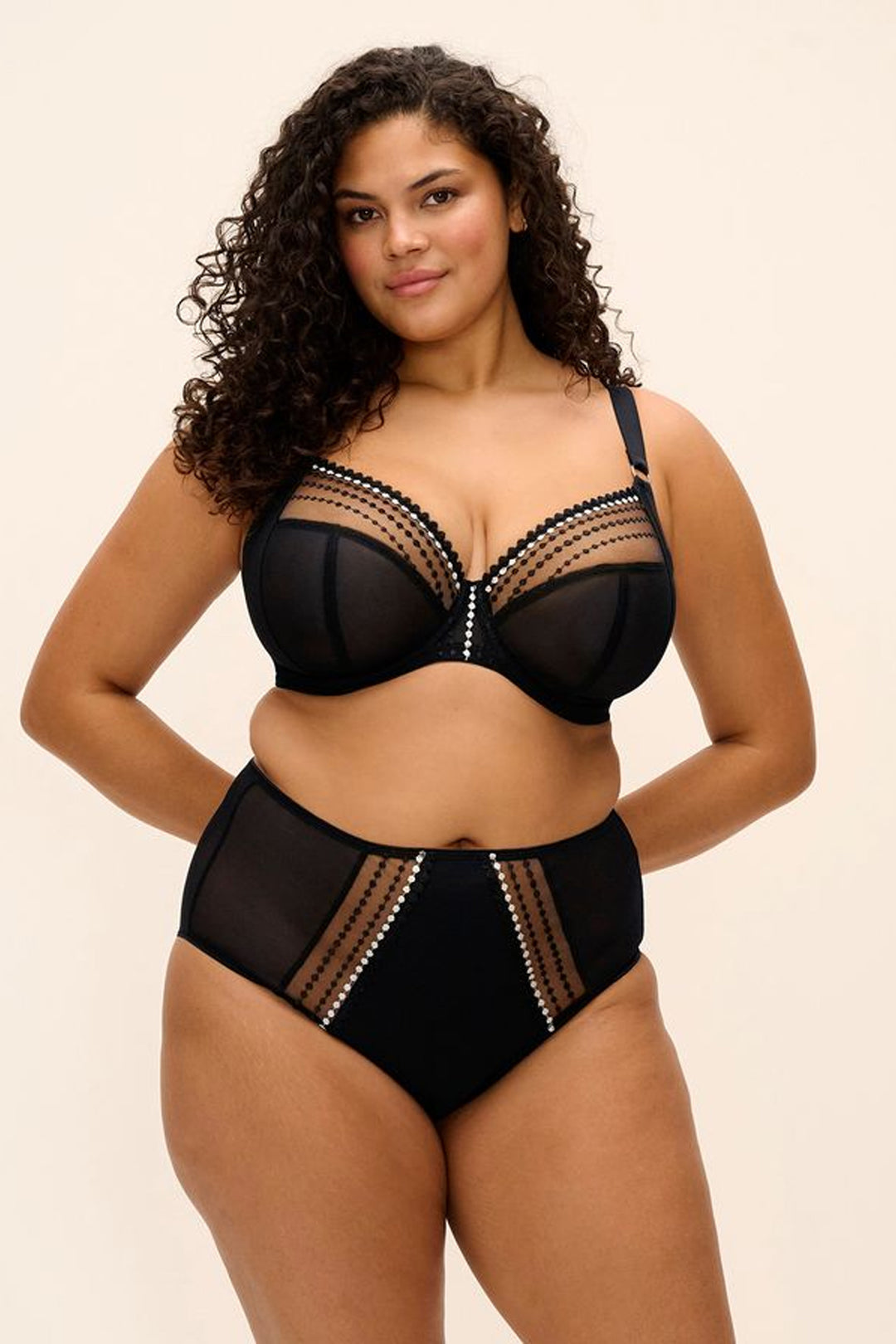 Matilda Plunge Bra Black