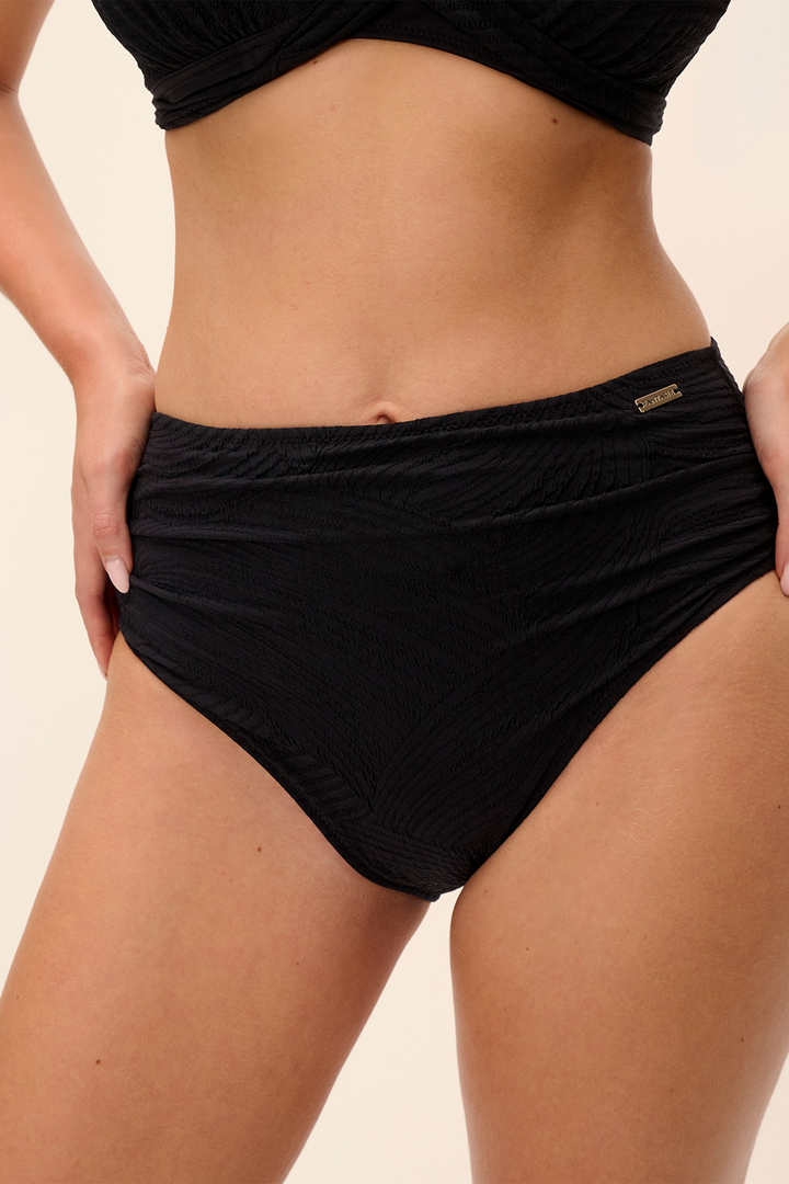 Ottawa Gathered High Brief Black