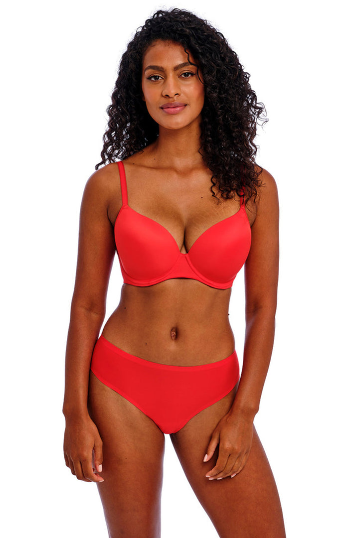 Undetected Brazilian Brief Chilli Red