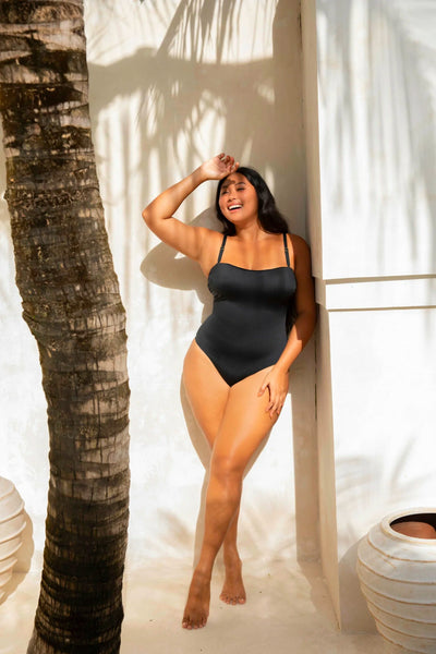 Vita Marina Curvy Shaping Bandeau Baddräkt