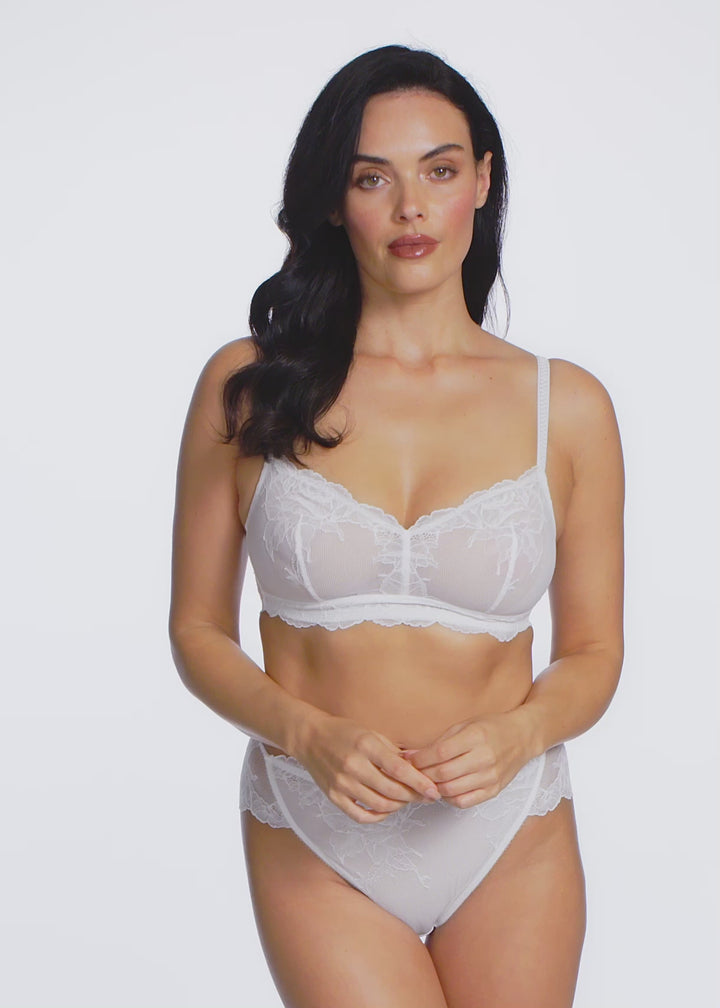 Vivid Attraction Bralette Vit
